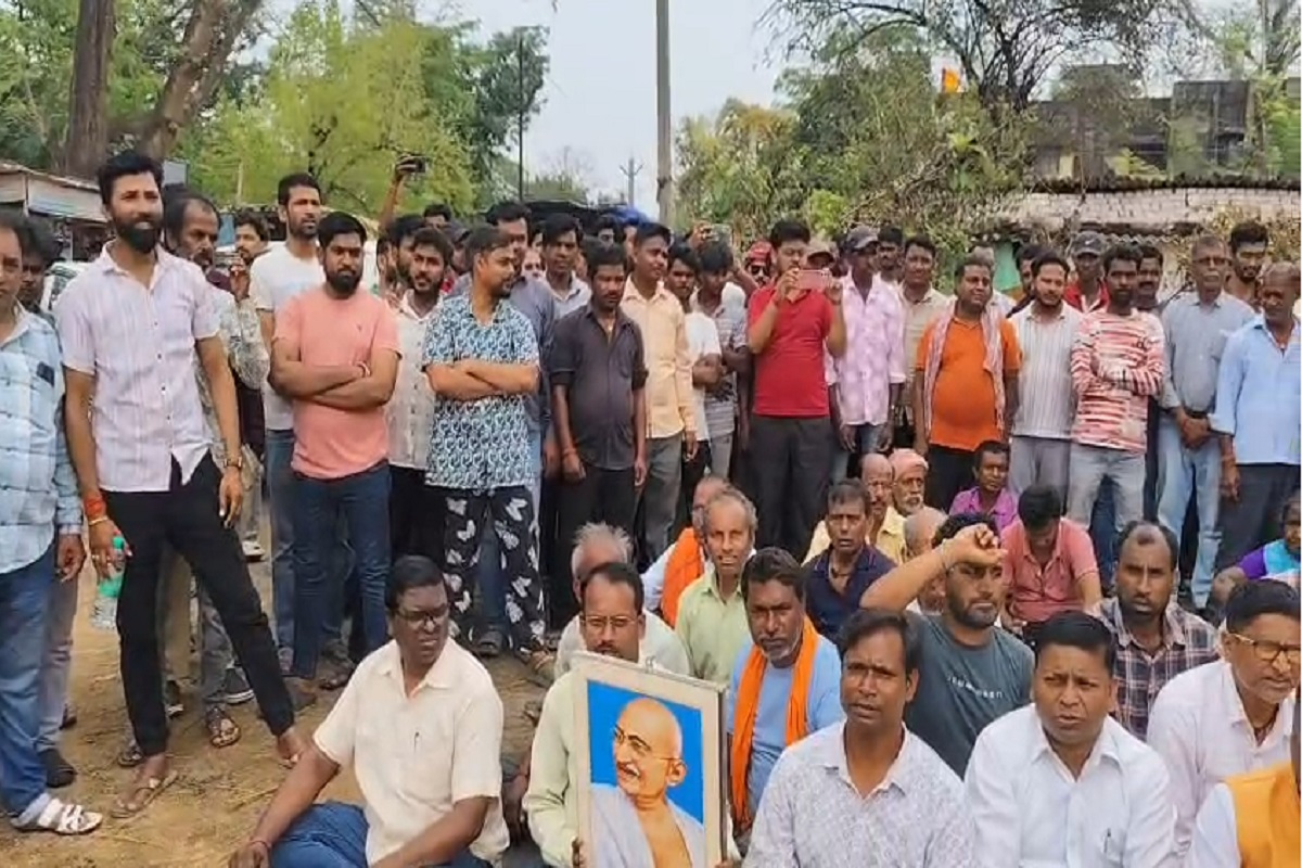 पतरातू के पीटीपीएस में खाली नहीं कराए जाएंगे मकान, विरोध-प्रदर्शन के आगे झुका प्रशासन