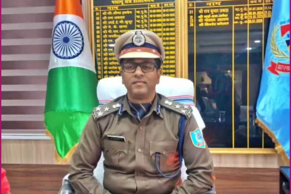 जमीन माफियाओं पर डीआईजी का एक्शन, एक सप्ताह में मांगी पलामू प्रमंडल के तीनों जिलों से रिपोर्ट