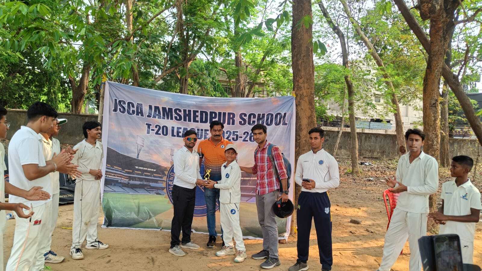 Jsca school league : नरभेराम हंसराज इंग्लिश स्कूल की टीम सात विकेट से जीती