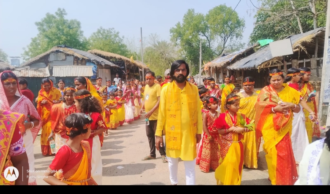 कलश यात्रा के साथ ही खाजुरी में श्रीमद्भागवत कथा शुरू