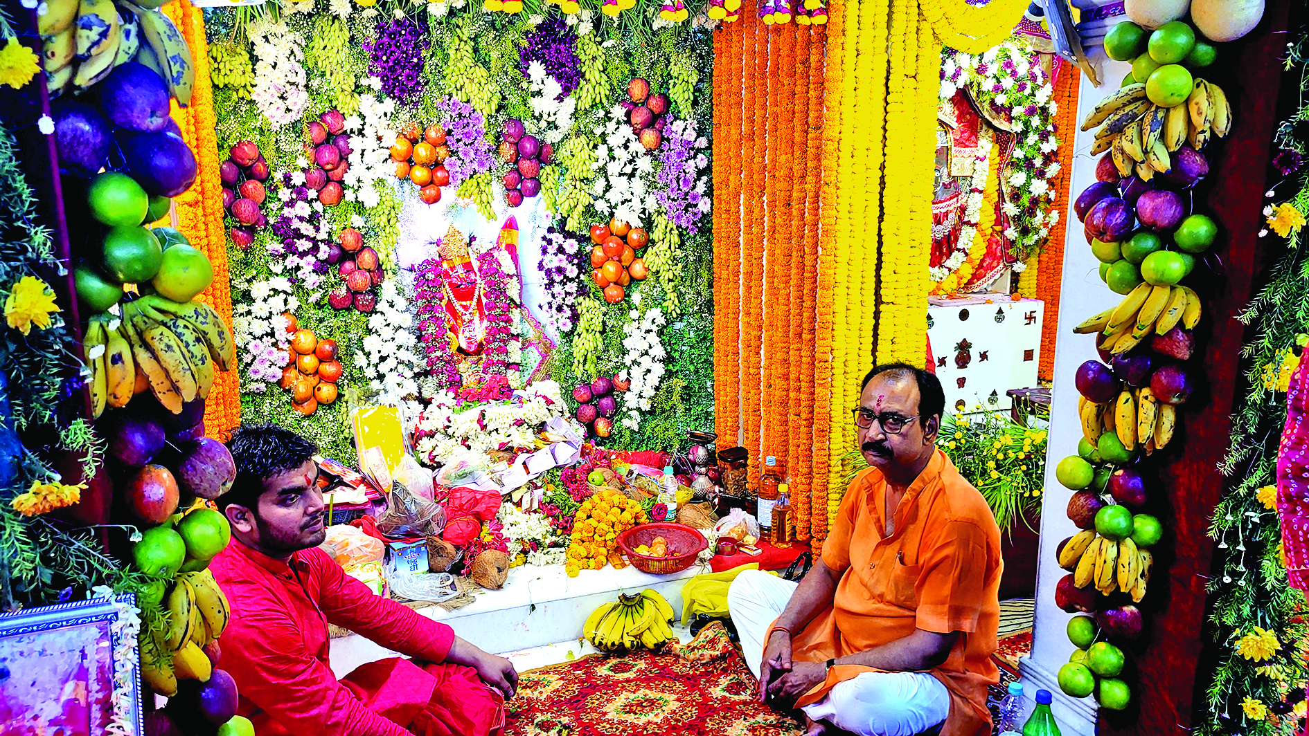 बड़ा बाजार हनुमान मंदिर में आस्था का सैलाब हनुमान चालीसा संघ का भव्य अनुष्ठान
