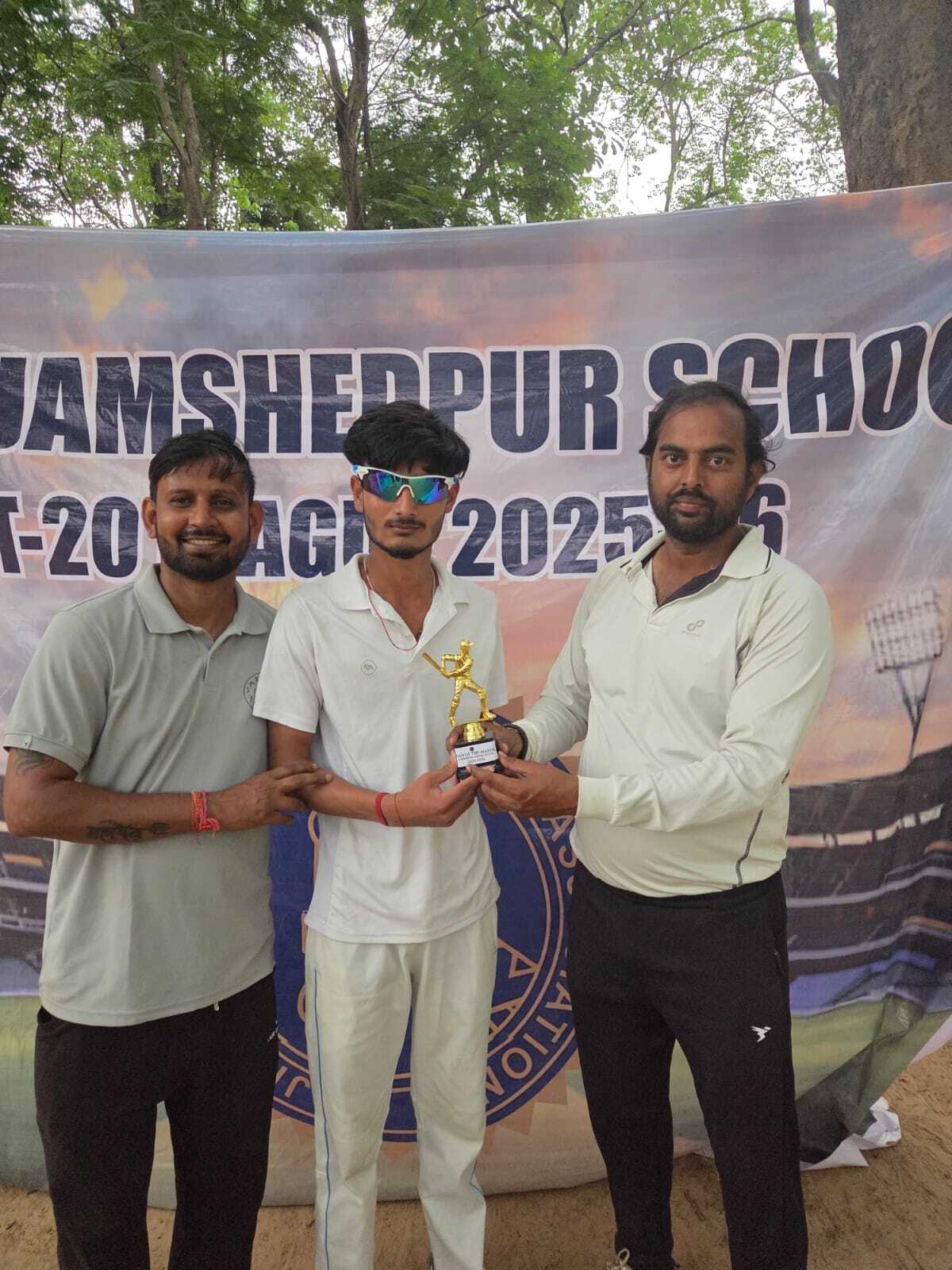 Jsca school league : विग इंग्लिश स्कूल की टीम तीन विकेट से जीती