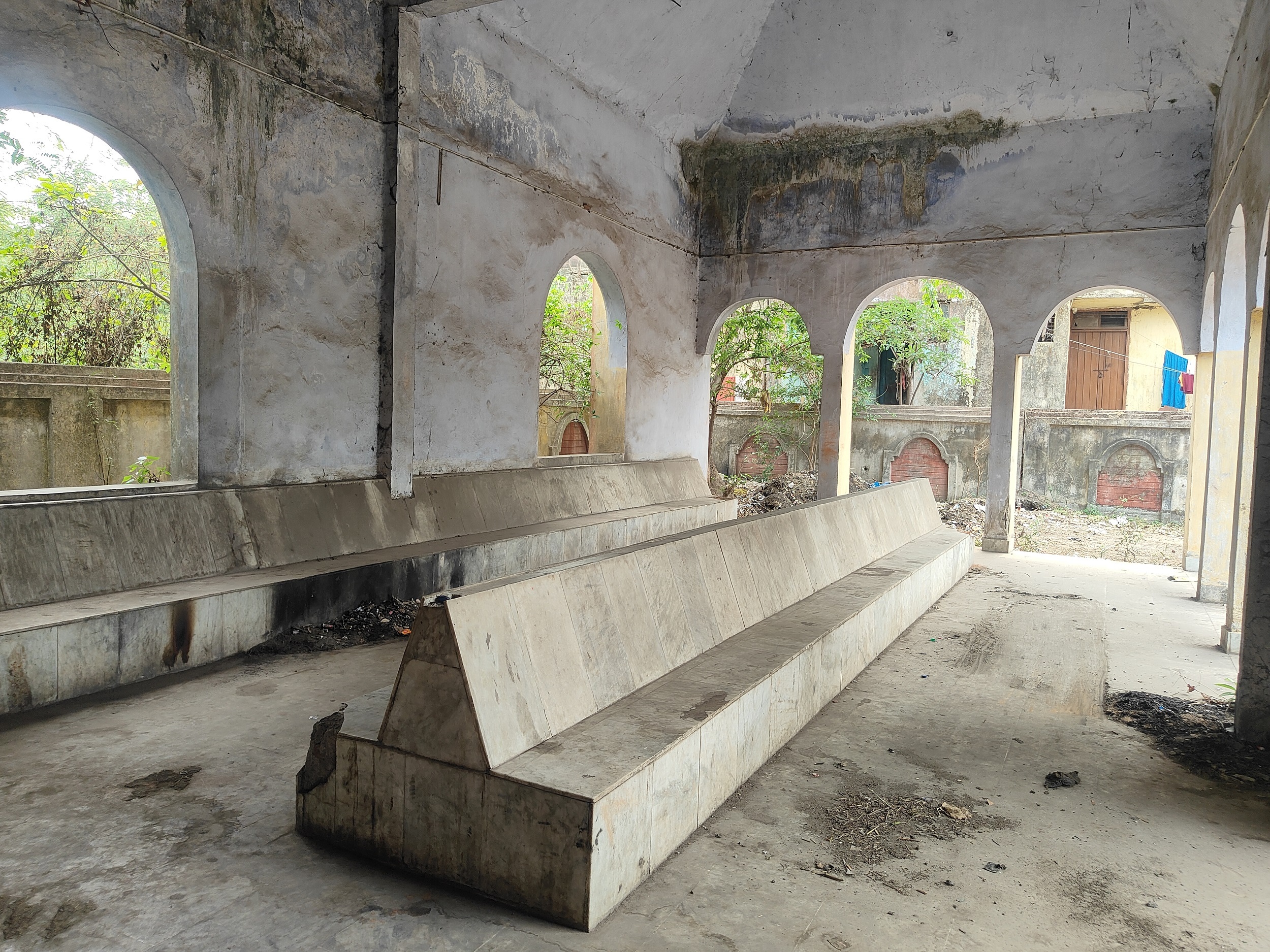Bokaro News : बदहाल है आइटीआइ मोड़ का बस पड़ाव