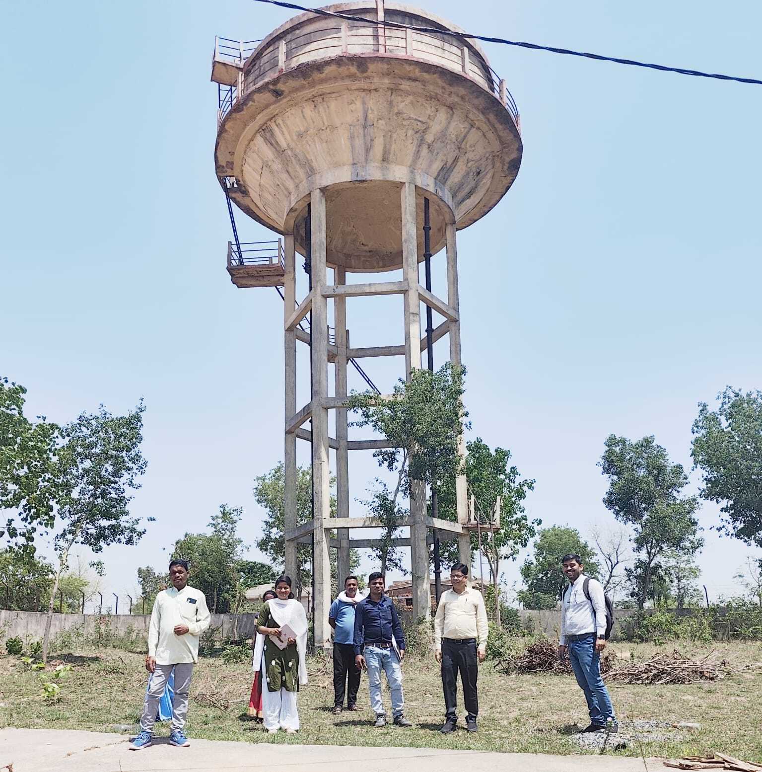 चंपापुर में खराब जल स्रोतों की बनायी गयी सूची