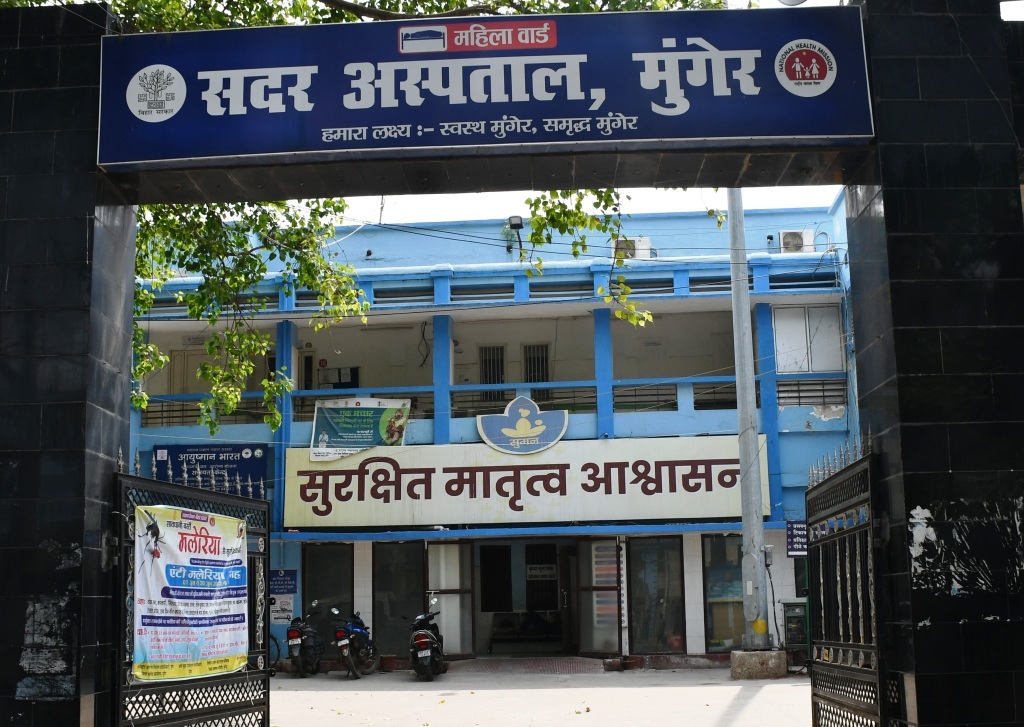 नवनिर्मित पोस्टमार्टम हाउस से सबमर्सिबल व बिजली वायर की चोरी