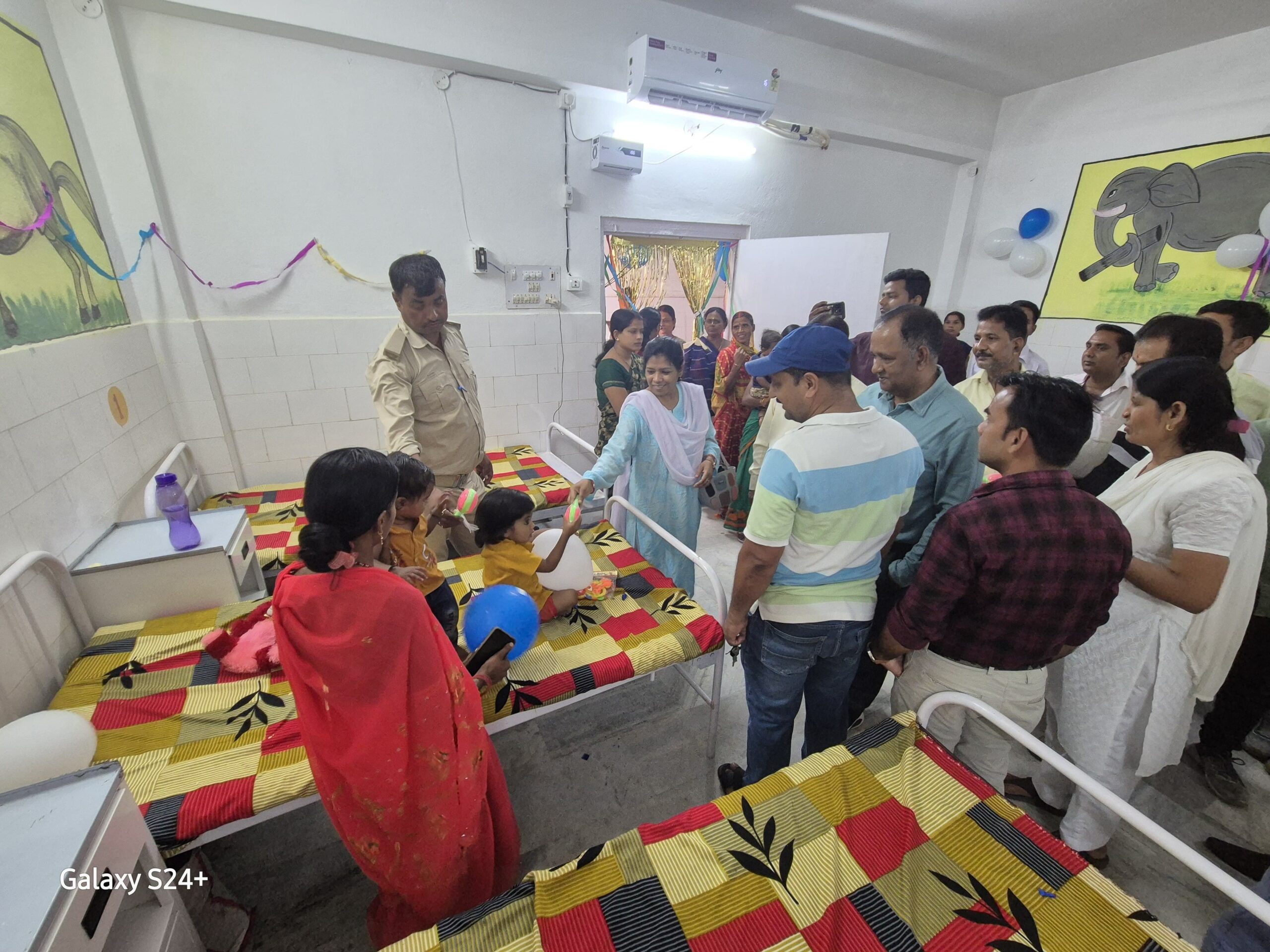 Deoghar news : जसीडीह सीएचसी में एमटीसी का उद्घाटन, कुपोषित बच्चों को मिलेगी चिकित्सा सुविधा