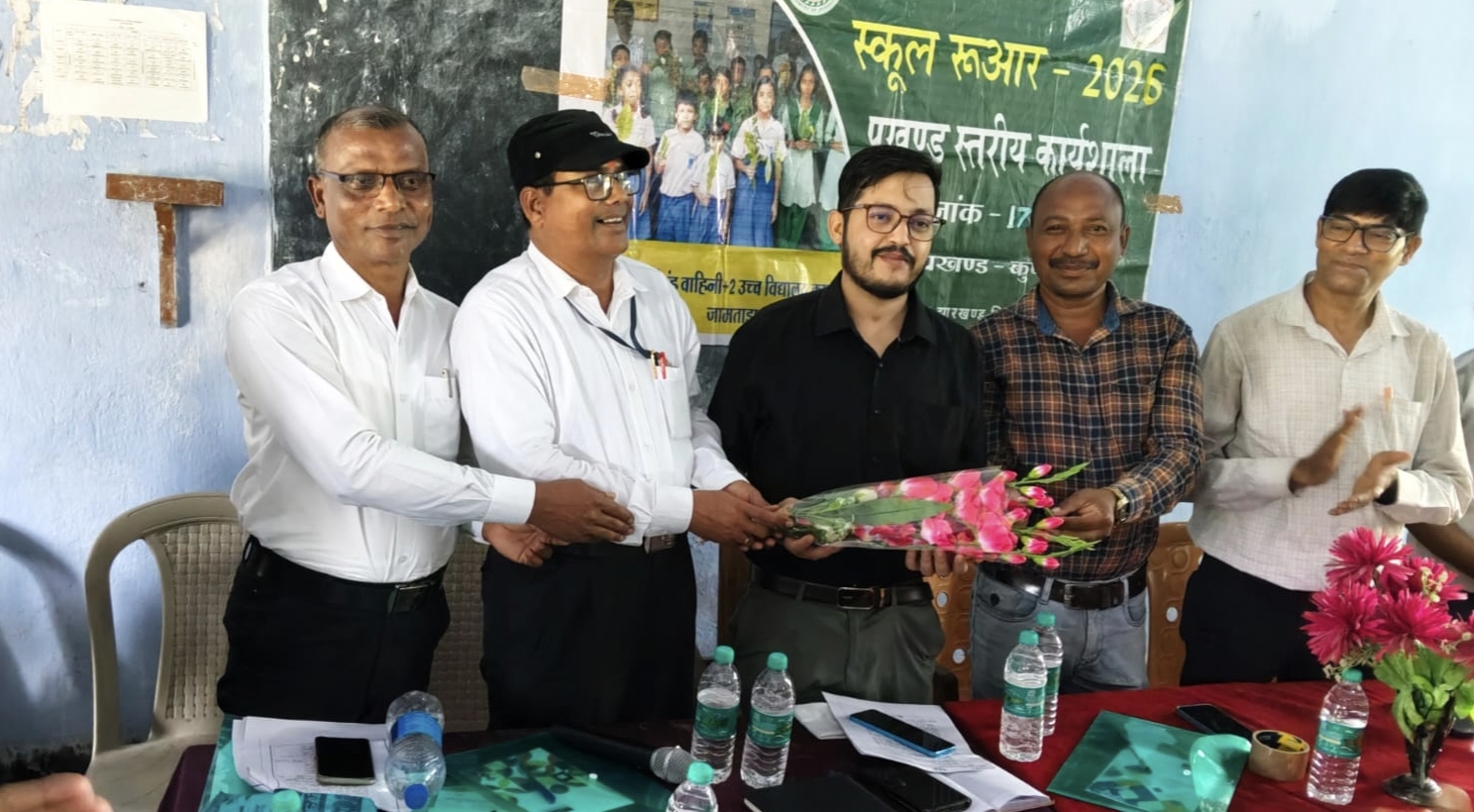 रूआर के तहत ड्रॉपआउट बच्चों का करायें नामांकन