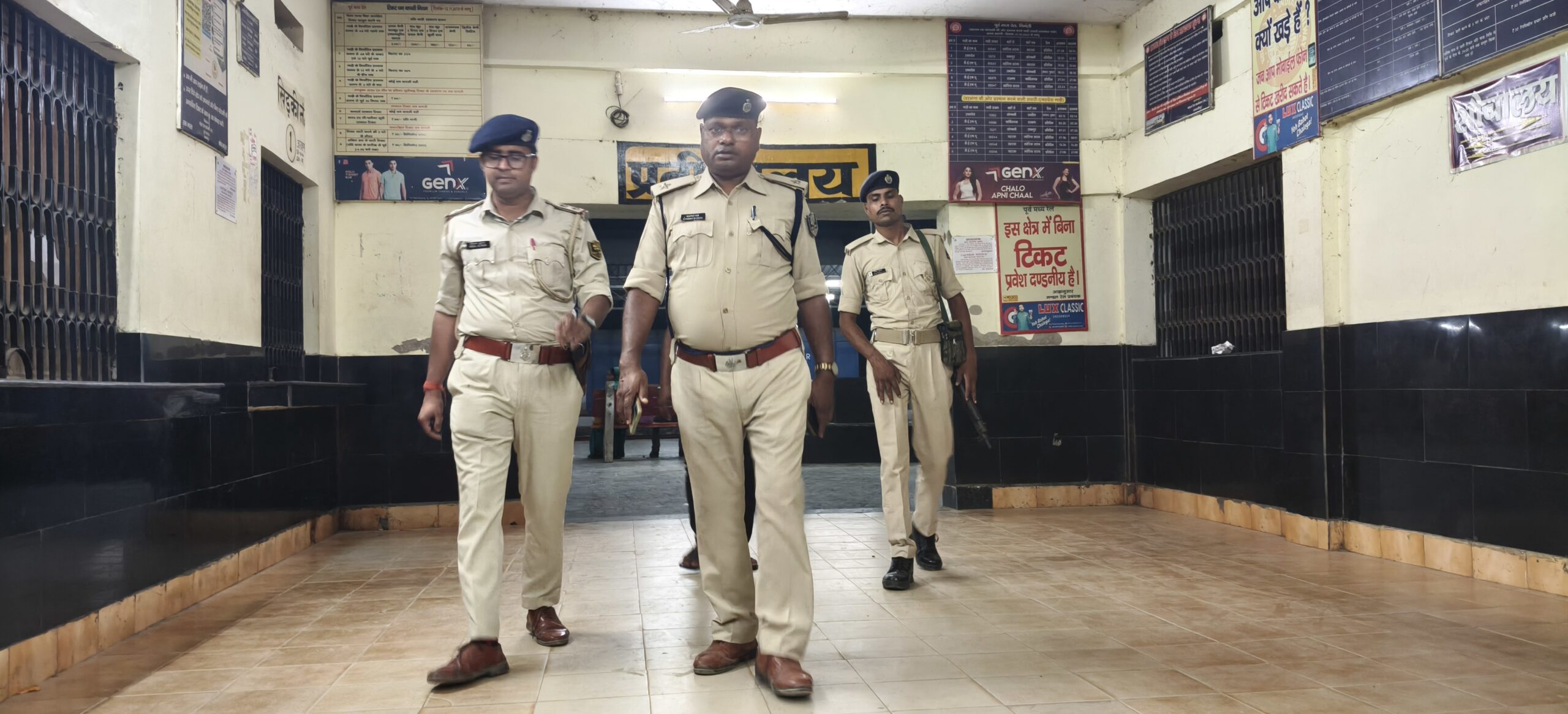 संवेदनशील इलाकों में पुलिस ने चलाया गया सघन अभियान