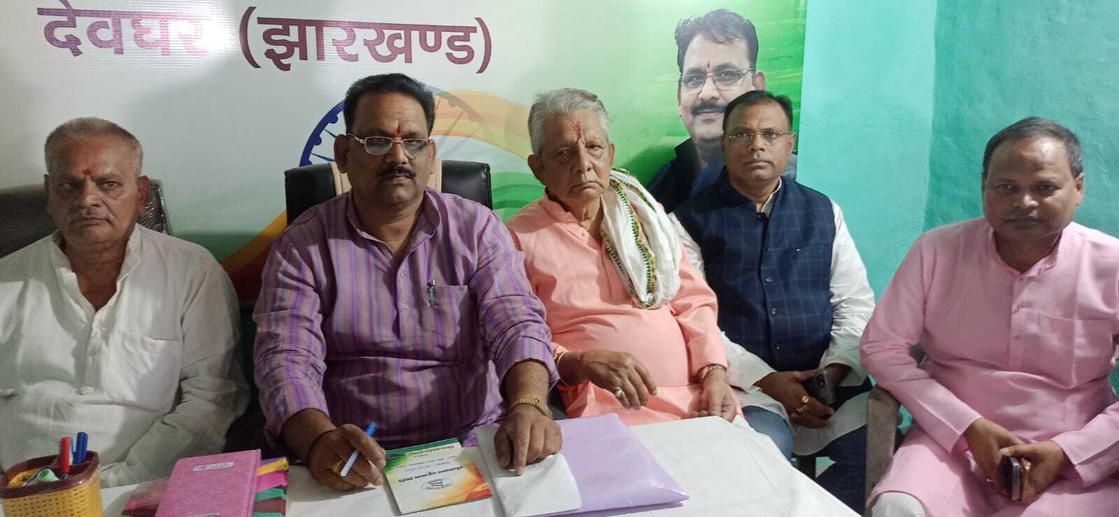 जनता को गुमराह करने की राजनीति बंद करे केंद्र: राजेंद्र