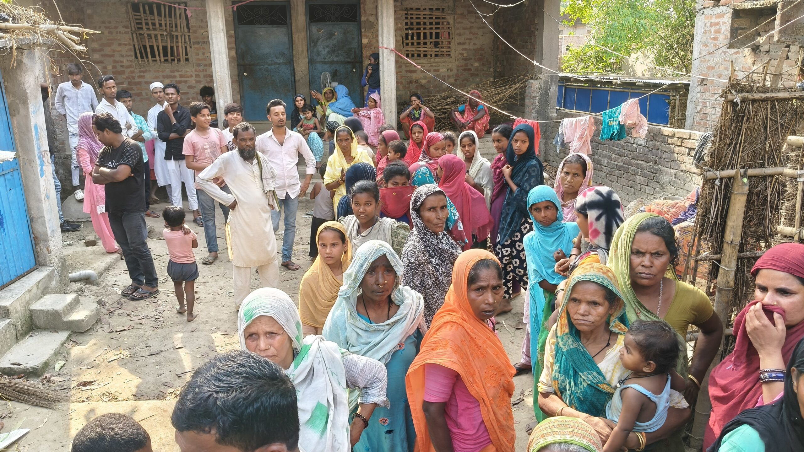 गड्ढे में गिरकर 10 वर्षीय बालक की मौत