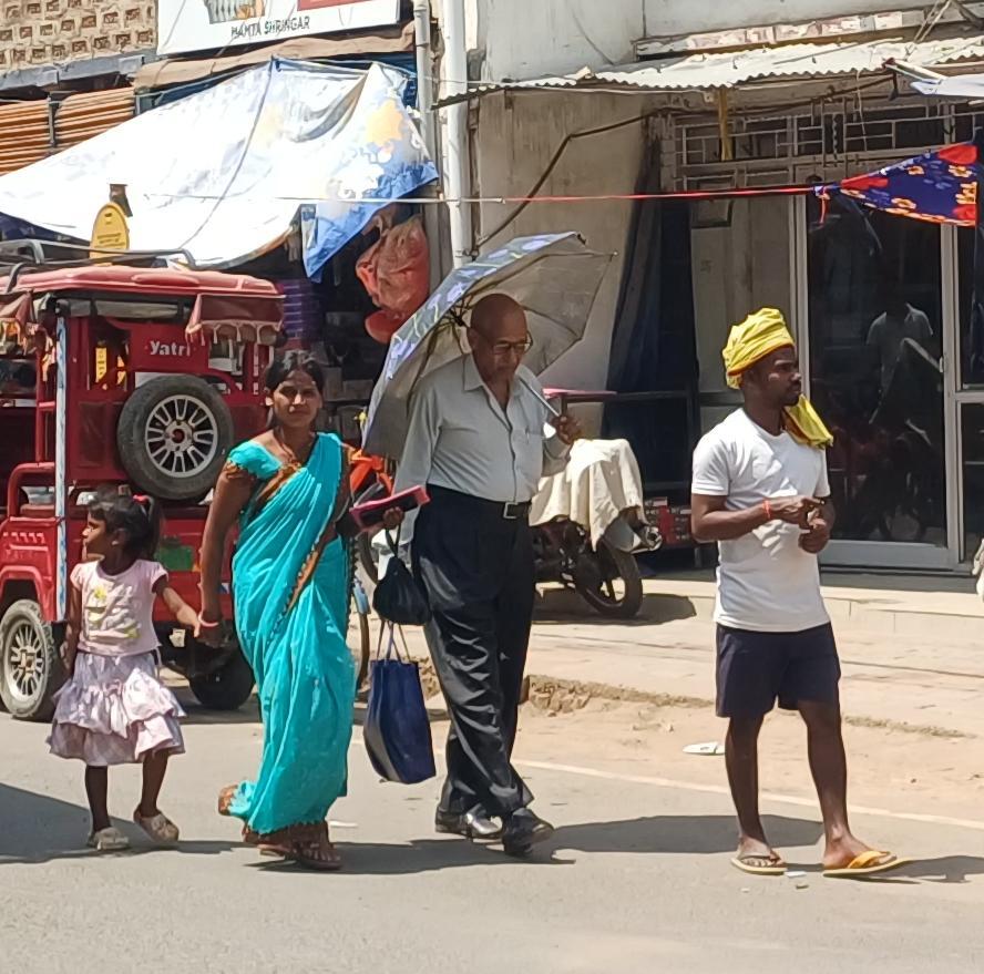 वैशाख, आसमान से बरस रही आग, शहर का तापमान पहुंचा 41डिग्री पर