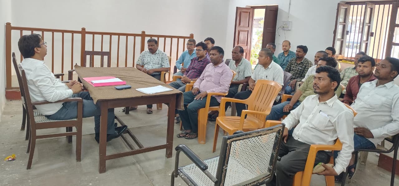 Supaul. कोर्ट के सहायक के एवं plv के साथ बैठक की गई बैठक