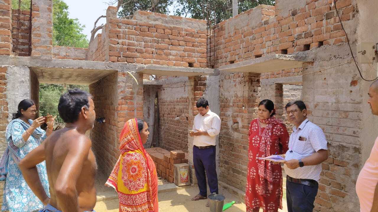 अधूरे पीएम व अबुआ आवास को अविलंब पूरा करें : सागरी बराल