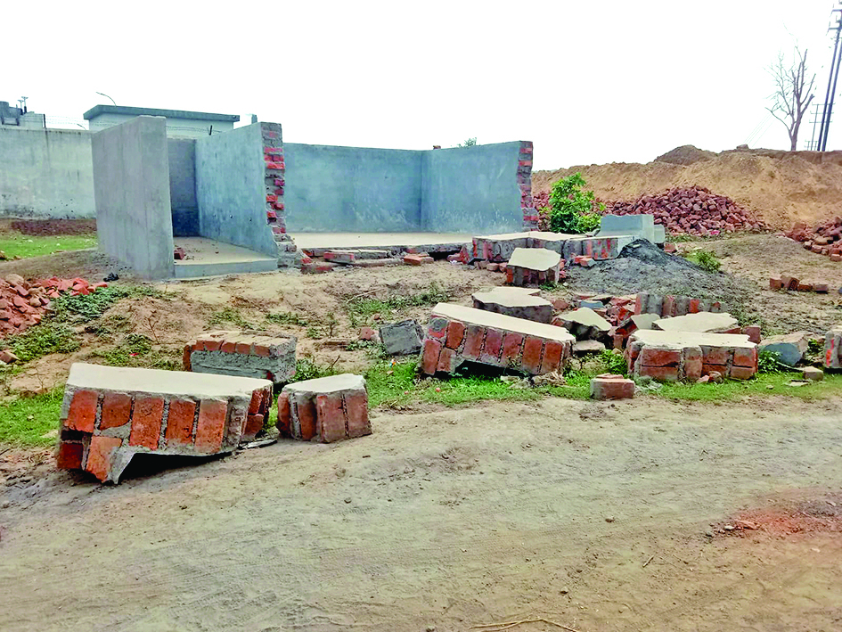 वादाखिलाफी से भड़क उठा भुईंया पाड़ा जिंदा तो दूर, मुर्दों से भी किया वादा अधूरा