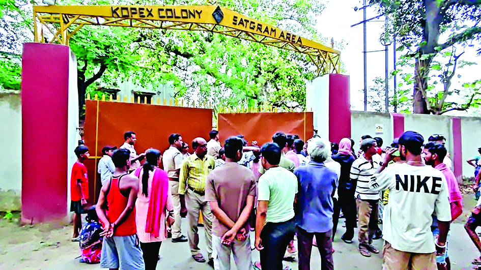 सातग्राम की इसीएल कॉलोनी में छह दिनों से बिजली गुल, अंधेरे में जी रहे 400 परिवार