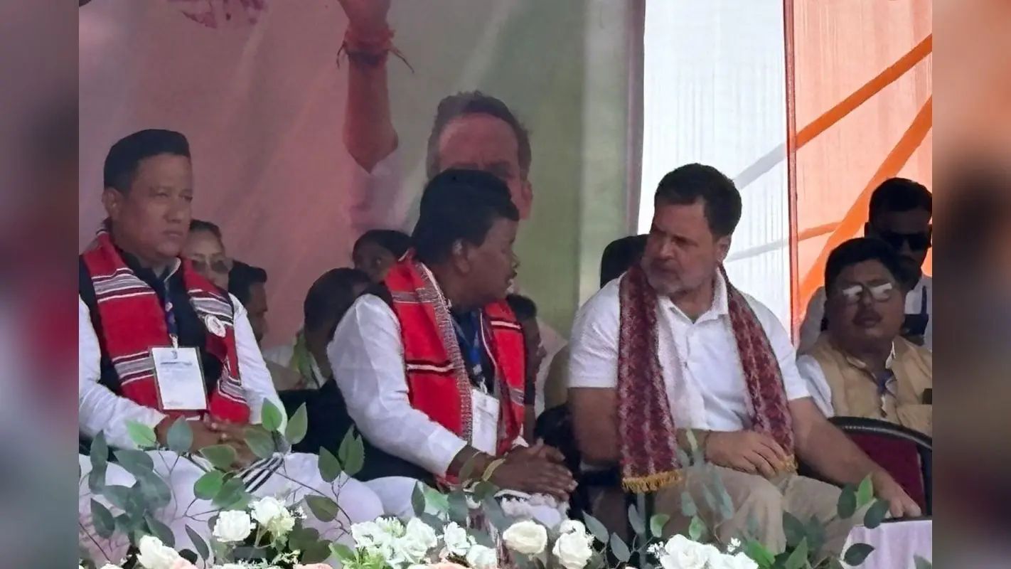 असम के रण में बंधु तिर्की की ‘धमक’! राहुल गांधी के साथ मंच साझा कर फूंका चुनावी बिगुल, किया बड़ा दावा