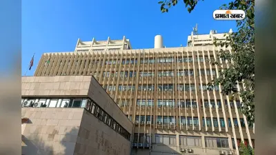 ऑफिस में बनना है स्मार्ट? IIT Delhi के इस कोर्स से बनाएं अपनी CV मजबूत