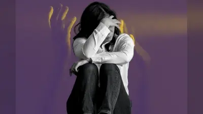 डिप्रेशन में आई लड़की कर रही थी सुसाइड की कोशिश, परिवार ने ऐसे बचाई जिंदगी