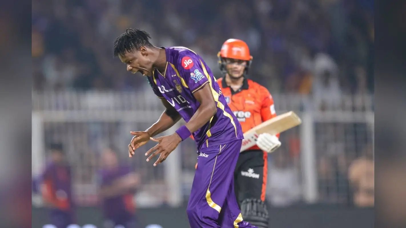 PSL छोड़ IPL खेलने पर इस गेंदबाज पर गिरी गाज, PCB ने लगाया 2 साल का बैन