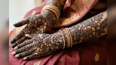 दुल्हन के हाथों में लगाएं ये खूबसूरत मेहंदी डिजाइन, पिया जी को भी हो जाएगा प्यार
