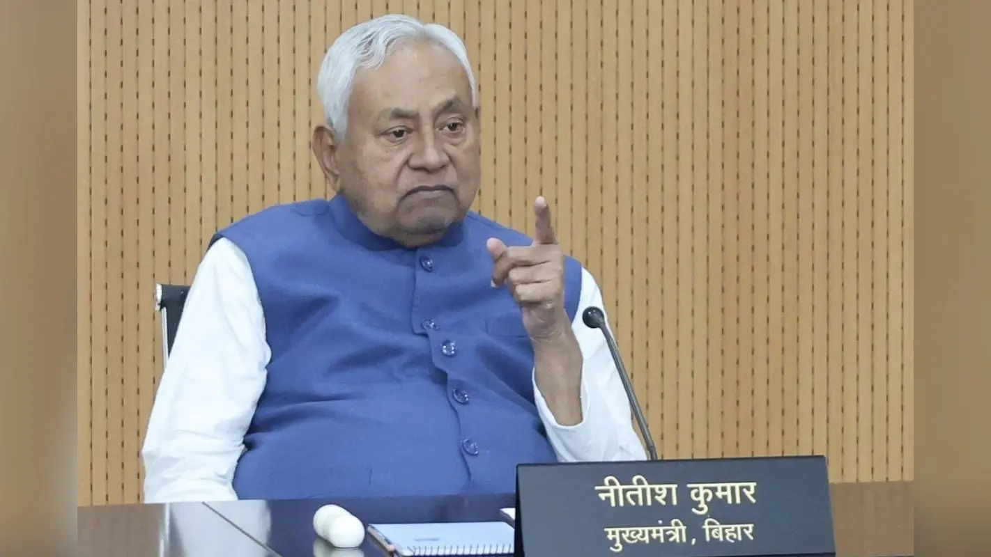 इस दिन हो सकती है नीतीश कुमार की आखिरी कैबिनेट मीटिंग, कई बड़े एजेंडों पर लग सकती है मुहर