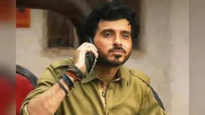 मुन्ना भैया की वापसी पर दिव्येंदु शर्मा ने तोड़ी चुप्पी, ‘Mirzapur: The Film’ को लेकर बताया कैसा होगा उनका नया अवतार