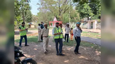 Bokaro News: डीवीसी के प्रस्तावित नये प्लांट एरिया को देखने चंद्रपुरा पहुंचे डीएफओ