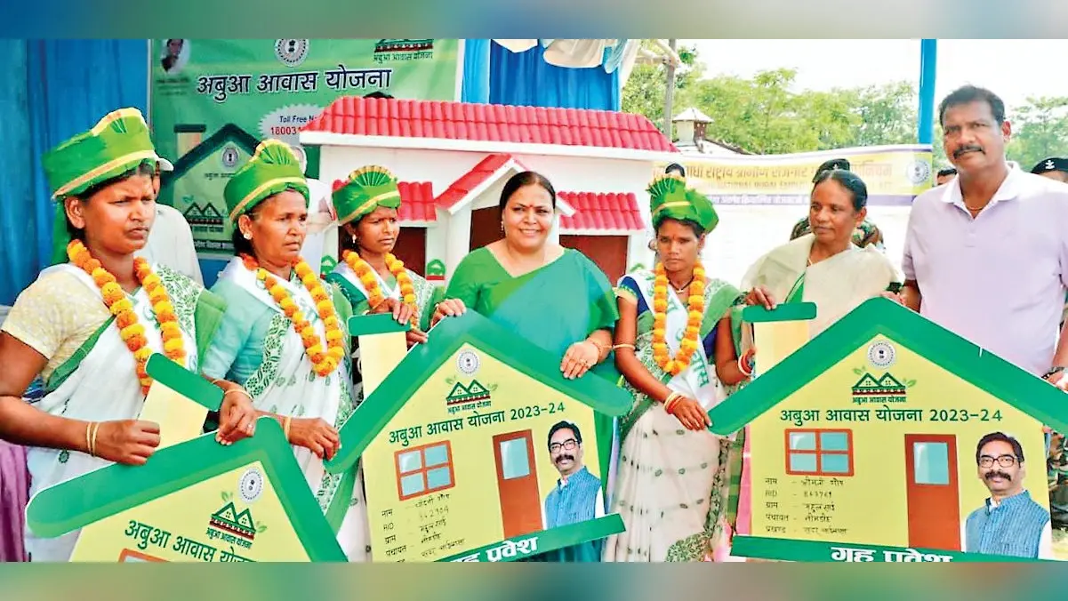 मुखिया अपनी पंचायत के मुख्यमंत्री, सर्वांगीण विकास पर काम करें : दीपिका पांडेय