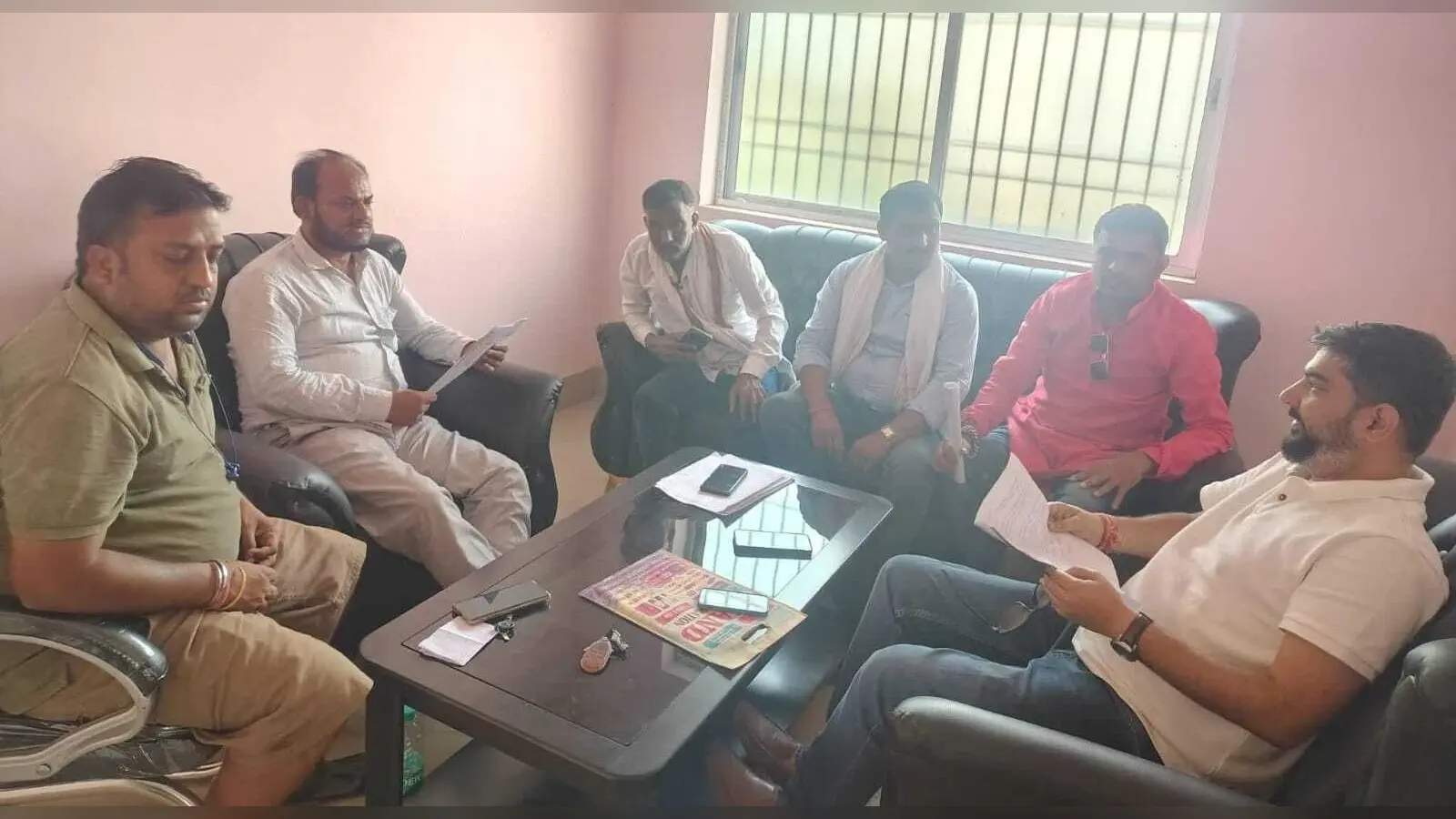 ड्राइजोन में टैंकर से होगा पानी का सप्लाइ : ऋषभ भारद्वाज