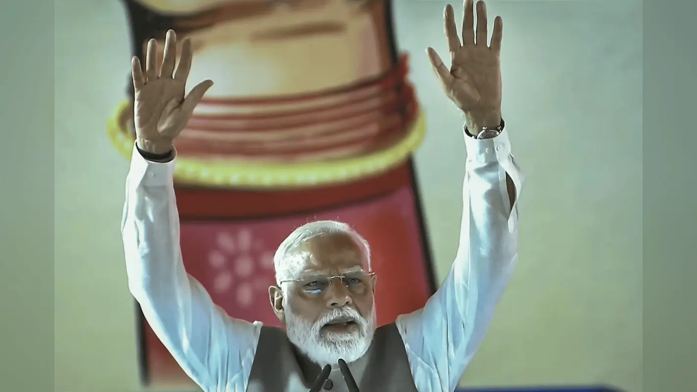 गुजरात निकाय चुनाव में बीजेपी का क्लीन स्वीप, कांग्रेस-AAP का सूपड़ा साफ, पीएम मोदी ने दी बधाई