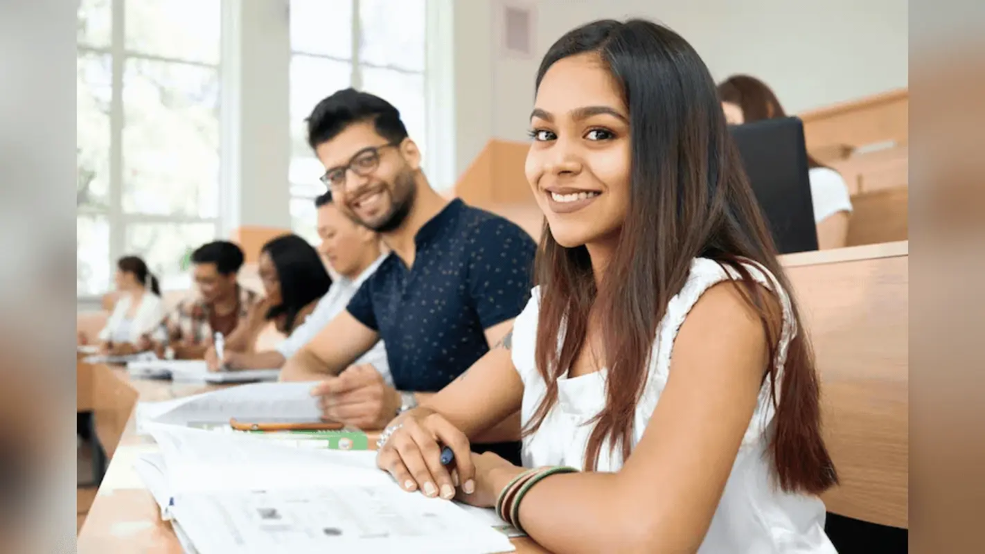 डिग्री के साथ एक्सपीरियंस भी, जानें फ्रेशर्स के लिए इंटर्नशिप पाने का सक्सेस मंत्र