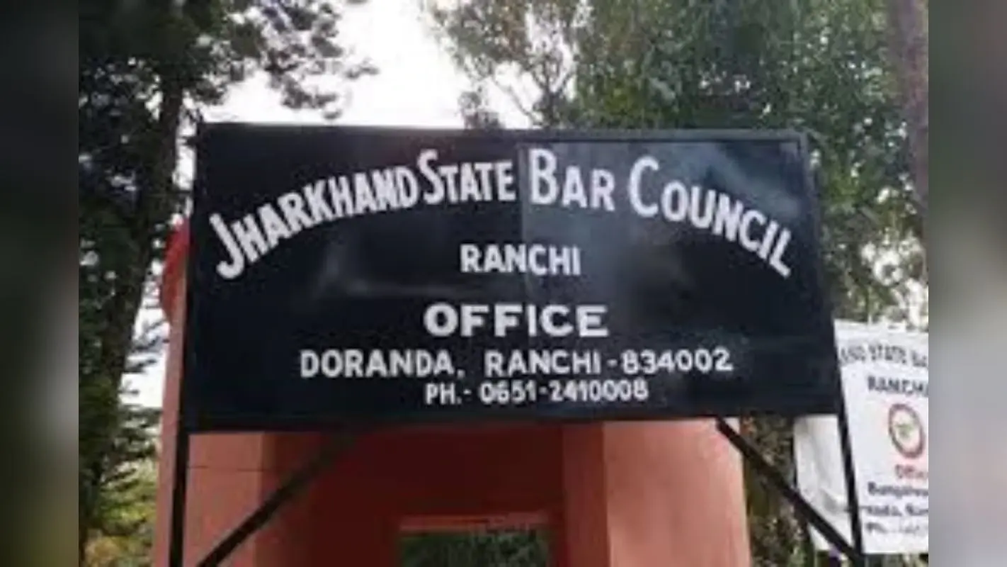 झारखंड बार काउंसिल चुनाव: मधुलता, रिंकू समेत 5 महिलाएं बनीं सदस्य, महेश तिवारी का परिणाम फिलहाल होल्ड पर