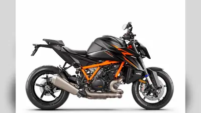 KTM लायी SUV जैसी पावर वाली बाइक, 188bhp की ताकत और रेसिंग टेक्नोलॉजी का कॉम्बो