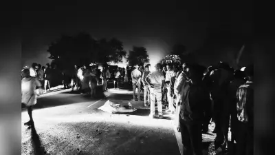 लखीसराय में भीषण सड़क हादसा, हाईवा की टक्कर से बाइक सवार दो युवकों की मौत