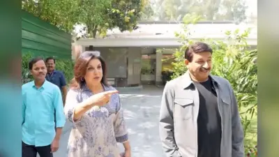 मनोज तिवारी का आलीशान बंगला देख दंग रह गईं फराह खान, हर कमरे का अलग नाम