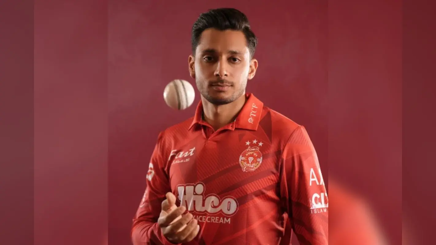 PSL 2026: प्रैक्टिस के दौरान सिर में लगी गेंद, पाकिस्तानी पेसर अस्पताल में भर्ती