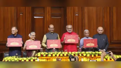 Book: देश की संस्कृति और विरासत के प्रति लोगों को जागरूक करना जरूरी