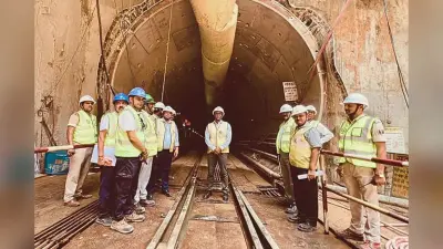 पटना मेट्रो: अंडरग्राउंड स्टेशन के टनल में घुसकर मुख्य सचिव ने किया निरीक्षण, जल्द तैयार होंगे 12 स्टेशन