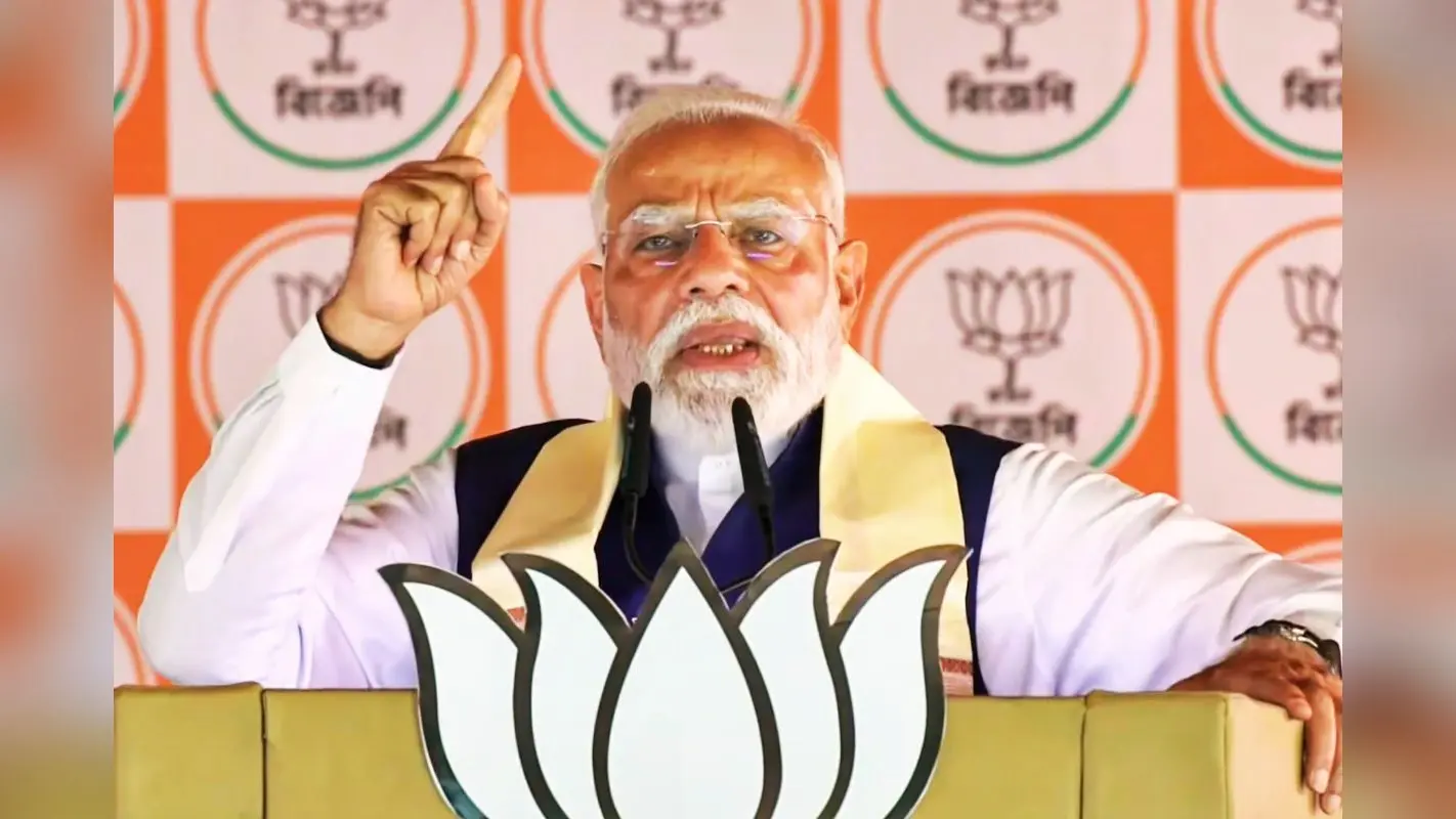 बनगांव में गरजे पीएम मोदी- घुसपैठिये दूसरे चरण से पहले बंगाल छोड़ दें, नहीं तो अंजाम बुरा होगा, मतुआ समाज को दी नागरिकता की गारंटी