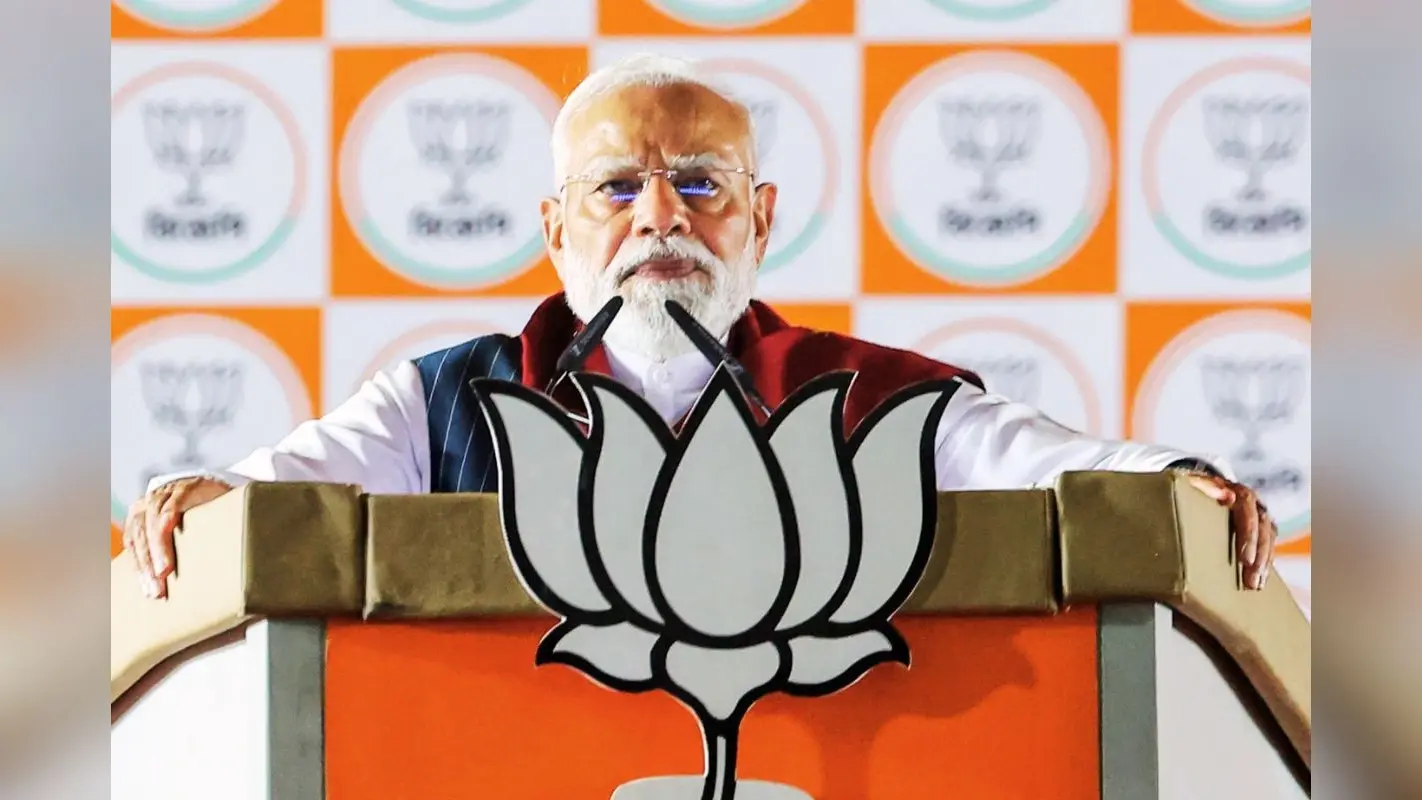 बंगाल चुनाव 2026: वोटिंग के बीच गरजे पीएम मोदी- झालमुड़ी मैंने खायी, झाल टीएमसी को लगी