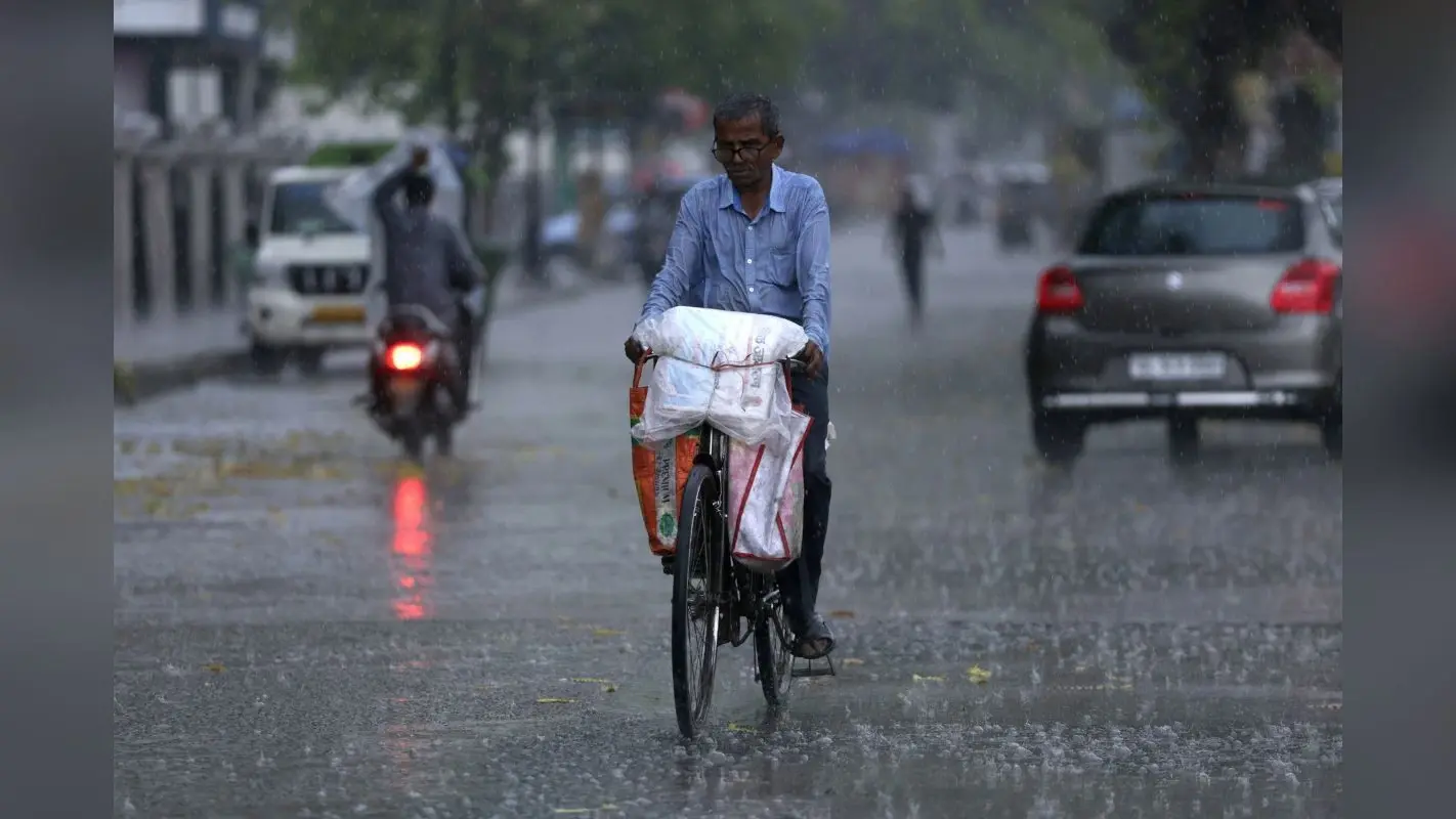 मौसम : गिरेगी बिजली, होगी बारिश, IMD ने जारी किया 10 अप्रैल तक का वेदर अपडेट