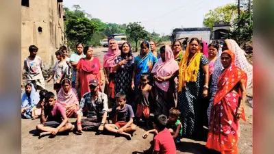 थाली में राख, फेफड़ों में जहर, रानीगंज में ‘रणचंडी’ बनी महिलाएं, वोट बहिष्कार का किया ऐलान, पढ़ें ग्राउंड रिपोर्ट