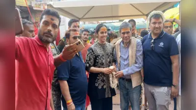 देवघर पहुंचीं साइना नेहवाल, बाबा मंदिर में पूजा कर देश की सुख-समृद्धि की कामना कीं