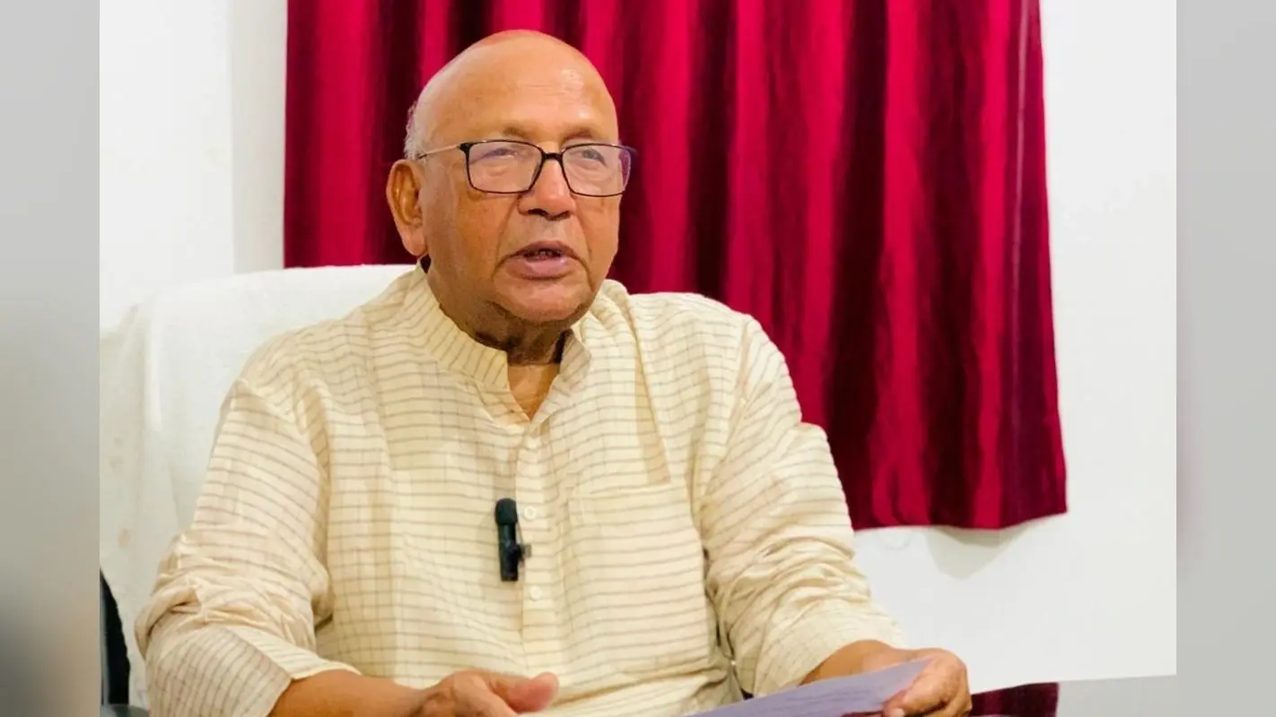 रेलवे की ‘राजशाही’ के खिलाफ विधायक सरयू राय का शंखनाद! ‘लोभ-लाभ’ की नीति पर उठाए सवाल, 7 अप्रैल को महाधरना