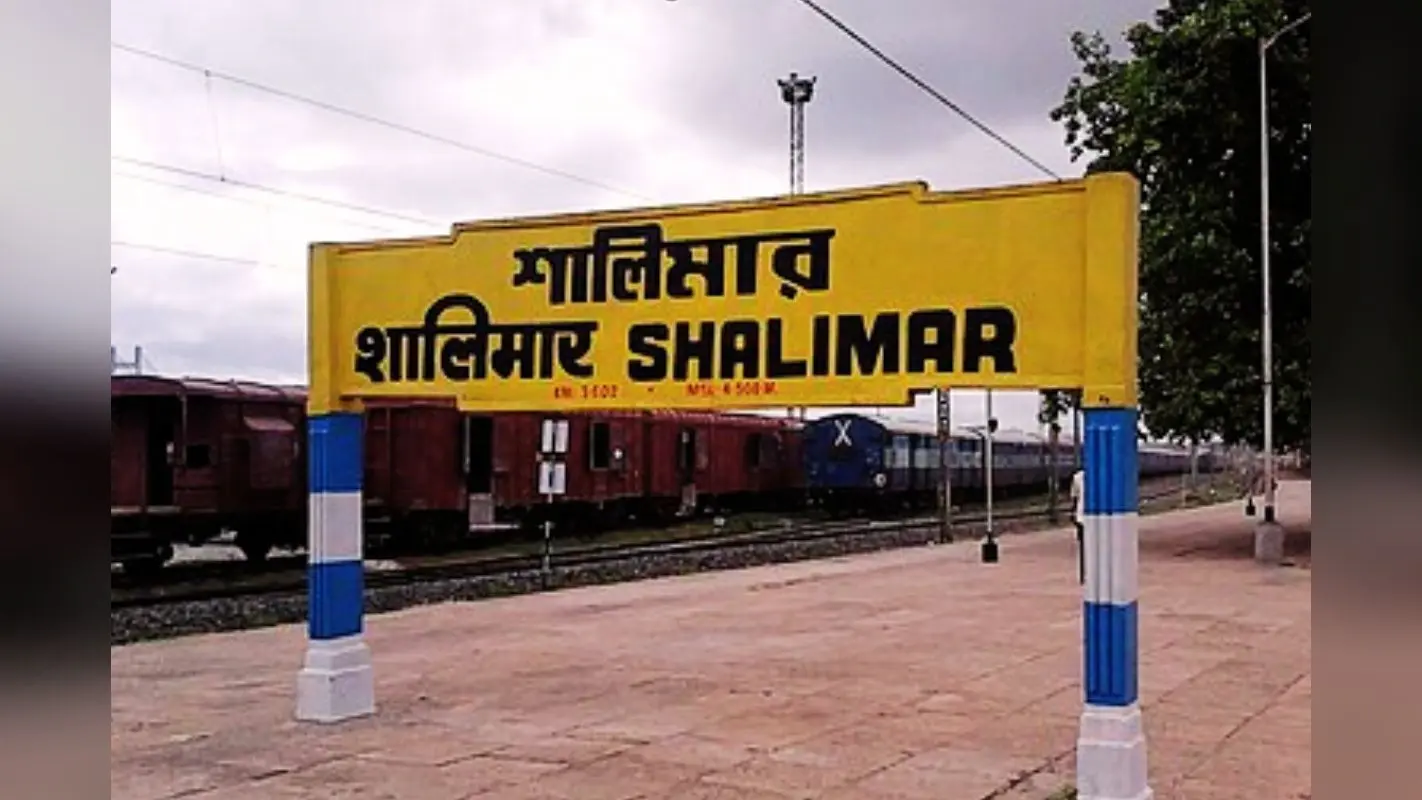 शालीमार स्टेशन पर दुरंतो एक्सप्रेस से उतरे नेपाली नागरिक के पास मिले 23.64 लाख के डॉलर और यूरो