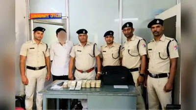 बंगाल चुनाव से पहले धनबल का खेल! हावड़ा में डॉलर और लाखों की नकदी के साथ 2 अरेस्ट, कोलकाता में गोल्ड जब्त