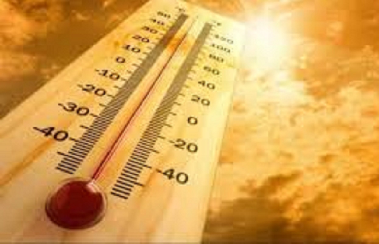 Bengal Weather: बंगाल में परेशान करेगी उमस और गर्मी, मौसम विभाग ने इन जिलों को किया अलर्ट