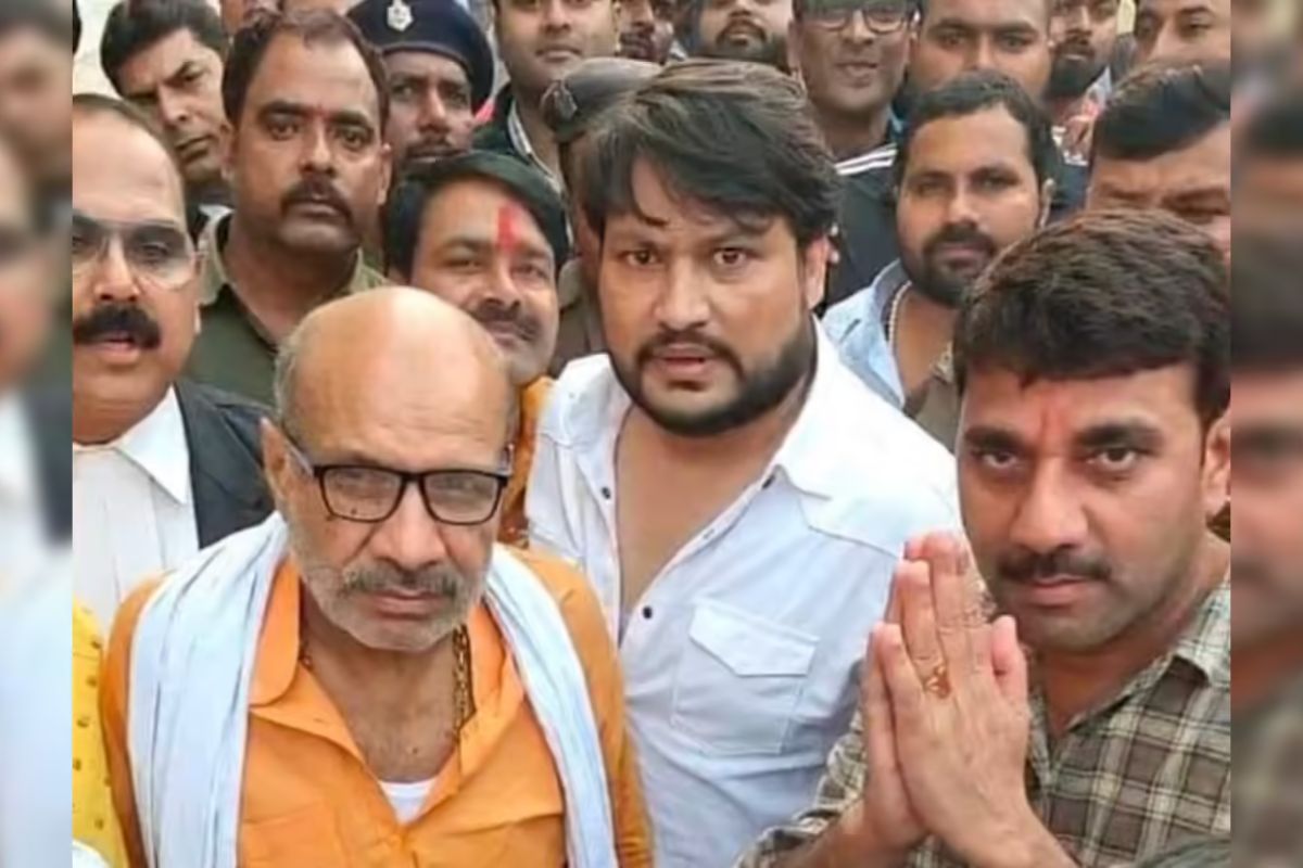 जद यू विधायक पप्पू पांडेय ,उनके भाई सतीश पांडेय $ परिवार फ़ायल तस्वीर