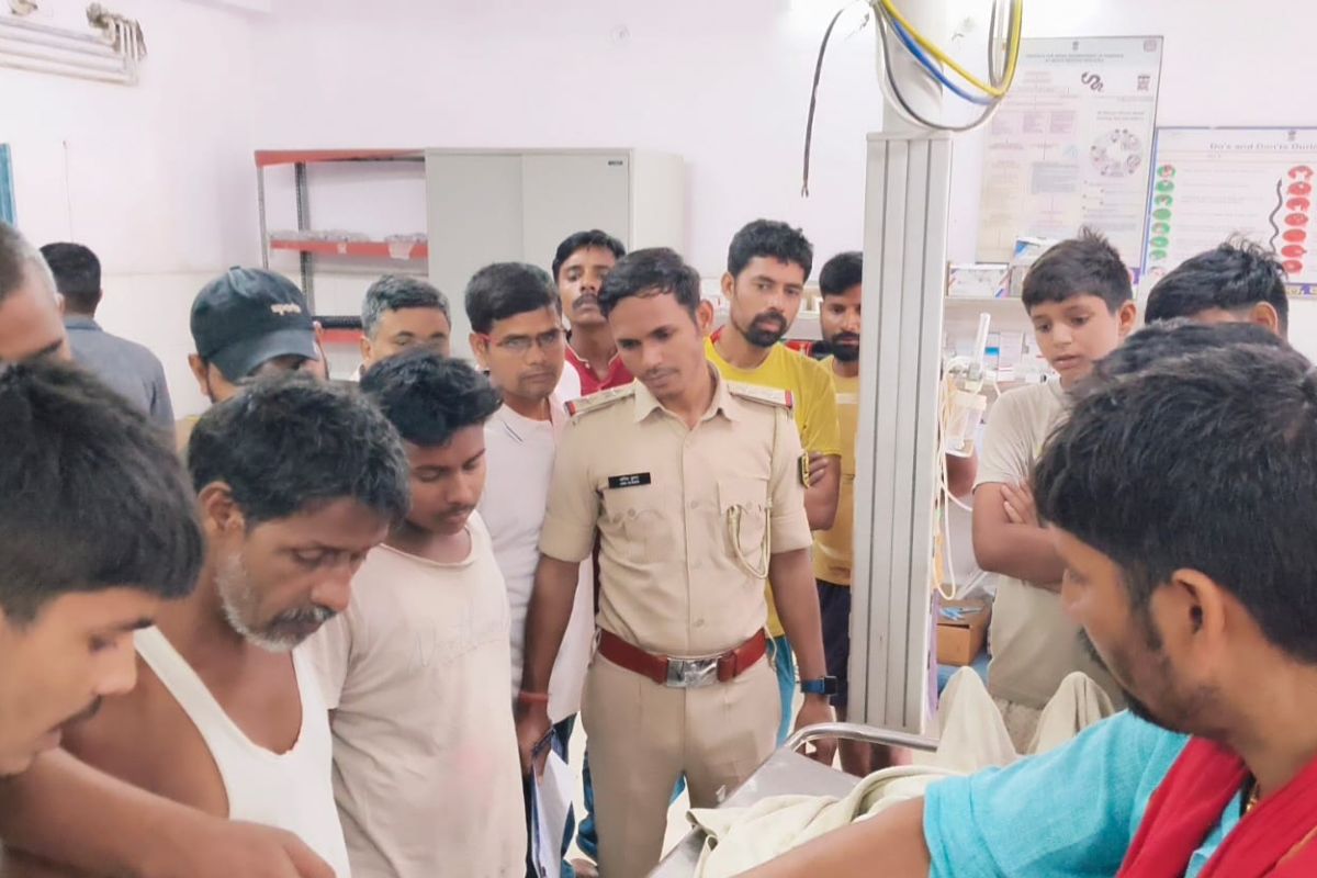 ठनका गिरने से किसान की मौत, टहलने निकले थे किसान