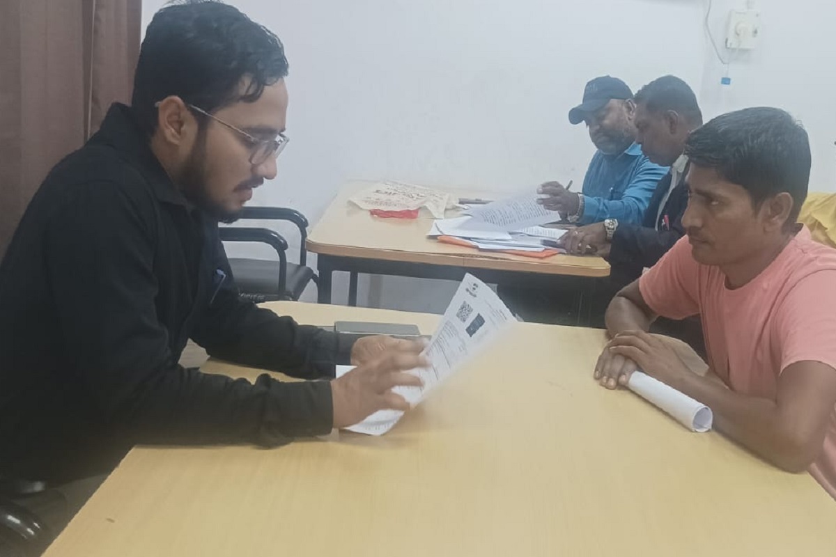 हजारीबाग की लोक अदालत में परिवहन विभाग के 50 मामले का निबटारा, 1 लाख से अधिक राजस्व की वसूली